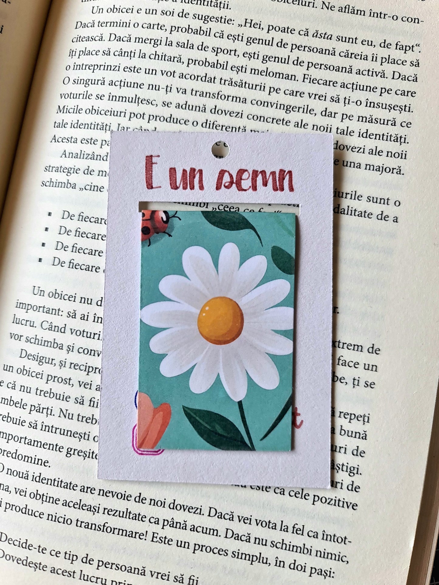 Semn de carte Floare albă